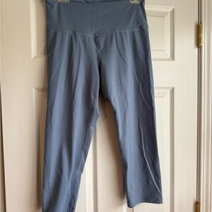 Old Navy Active High-Rise Leggings in Slate Blue